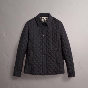 SOLD❗️Burberry Black Diamond Quilted Jacket